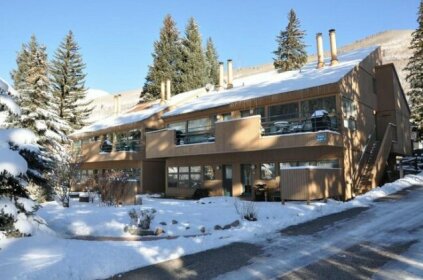 Affordable 1 Bedroom East Vail Condo 2A Hot Tub and Free Shuttle
