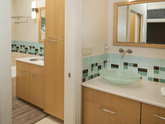 Coldstream Townhome 38 - Photo2