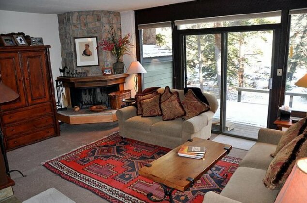 Creekside 3 Bedroom + Loft Townhome 5 located in Convenient West Vail - Photo2