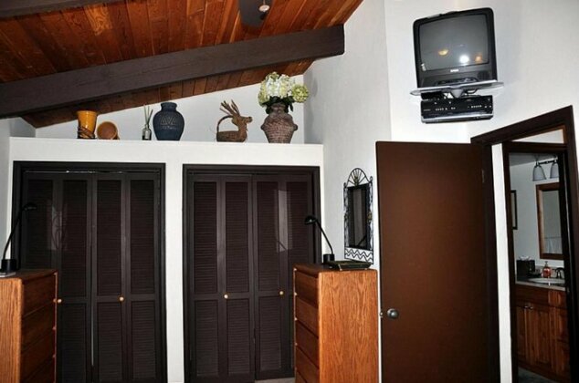 Creekside 3 Bedroom + Loft Townhome 5 located in Convenient West Vail - Photo4