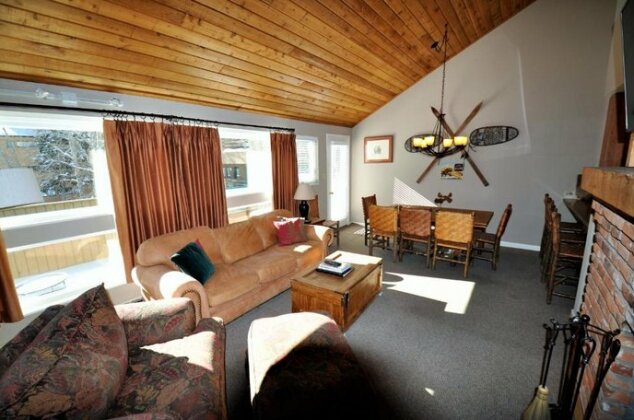 Remodeled 3 Bedroom East Vail Condo 6G w/ Hot Tub Market Free Shuttle - Photo5