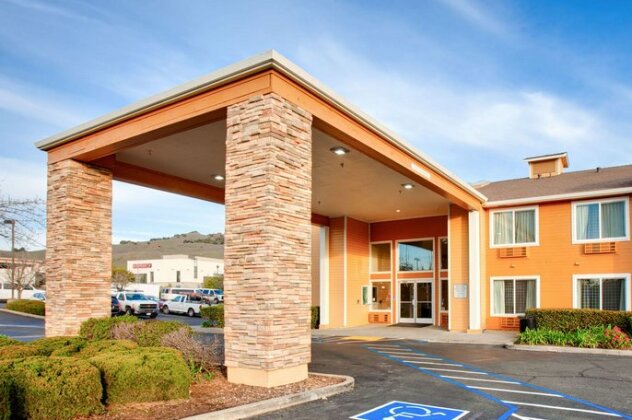 Quality Inn near Six Flags Discovery Kingdom-Napa Valley - Photo3