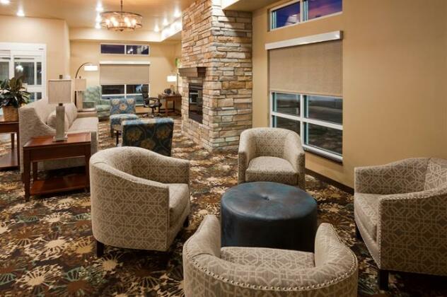 GrandStay Hotel & Suites Valley City - Photo4