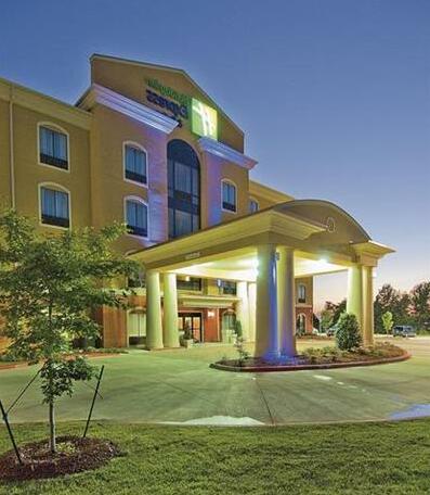 Holiday Inn Express Hotel & Suites Van Buren-Fort Smith Area - Photo2