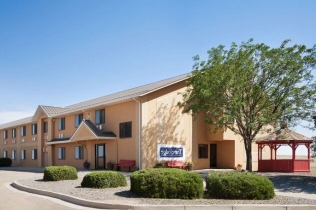 Travelodge by Wyndham Vaughn - Photo2