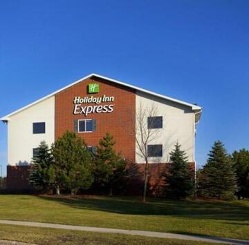 Holiday Inn Express Chicago Northwest-Vernon Hills