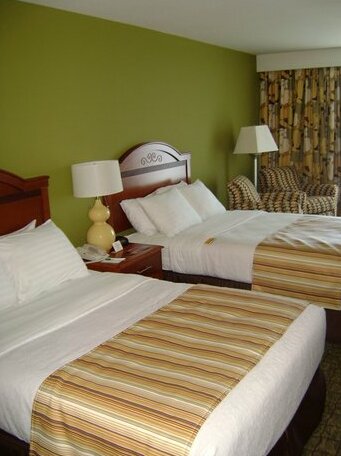 Holiday Inn Vero Beach-Oceanside - Photo4