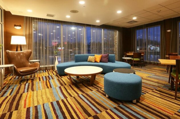 Fairfield Inn & Suites by Marriott Madison Verona - Photo3