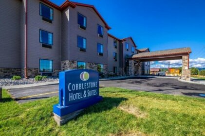 Cobblestone Hotel and Suites Victor