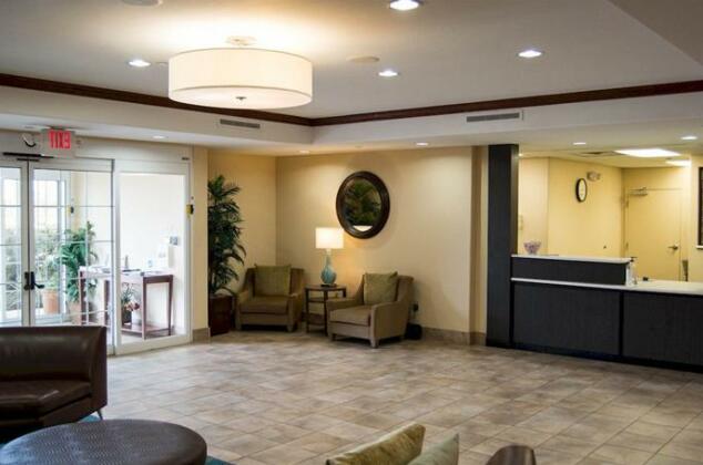 Candlewood Victoria - Photo4