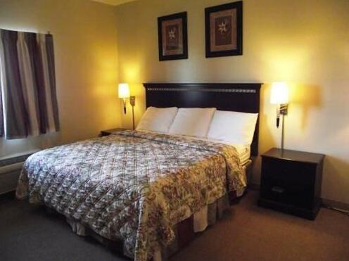 Crossroads Inn & Suites Victoria - Photo5