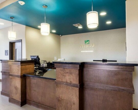 Quality Inn & Suites Victoria - Photo5