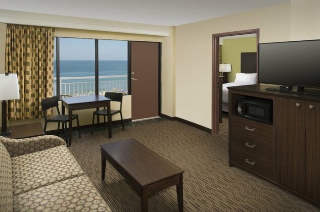 Four Points By Sheraton Virginia Beach Oceanfront - Photo5
