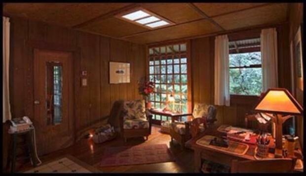 Crater Rim Cabin - Photo3