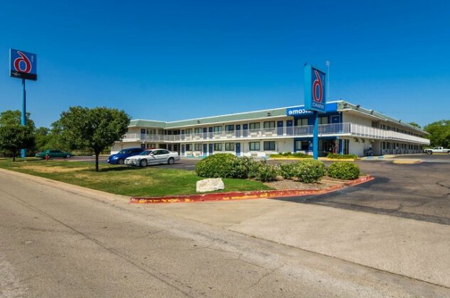 Motel 6 Waco - Bellmead - Photo4