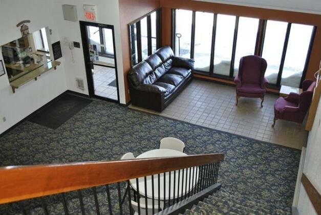 Waconia Inn and Suites - Photo5