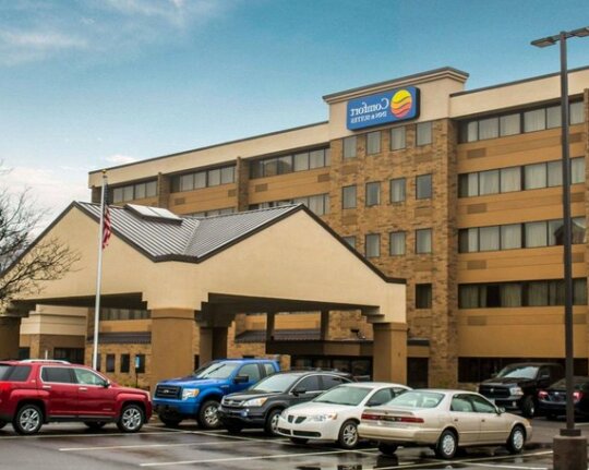 Comfort Inn & Suites Wadsworth - Photo3