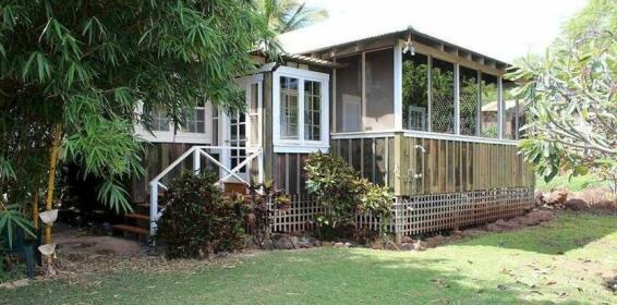 The Pali Cottage by West Kauai Lodging