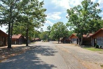 Cherokee Landing Campground - Photo2