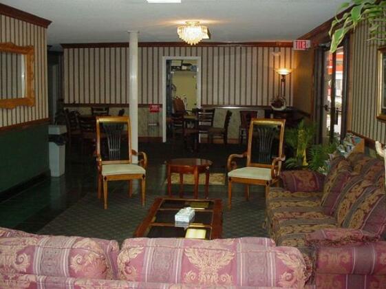 Palms Inn and Suites - Photo3