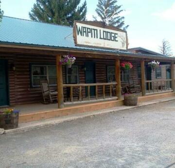 Wapiti Lodge
