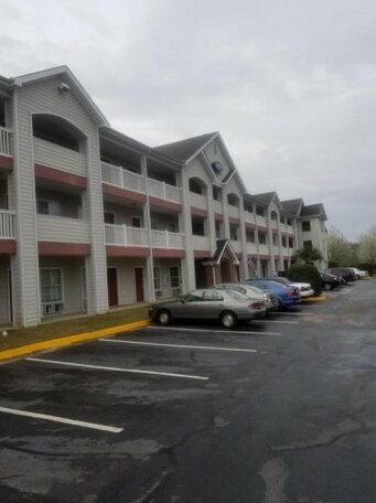Intown Suites Extended Stay Warner Robins