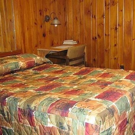 Anthony's North Country Lodge and Motel - Photo5