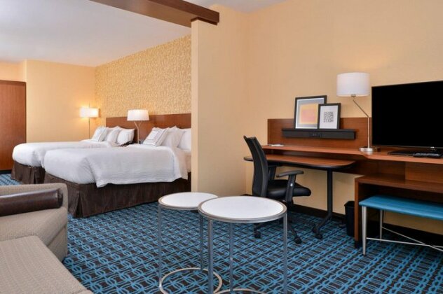 Fairfield Inn & Suites by Marriott Warrensburg - Photo5