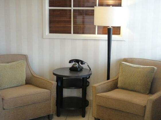 Candlewood Suites Chicago Naperville - Photo4