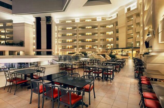 Embassy Suites Washington D C - at the Chevy Chase Pavilion - Photo5