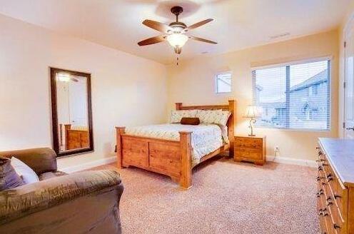 Coral Ridge by Red Rock Vacation Rentals - Photo2