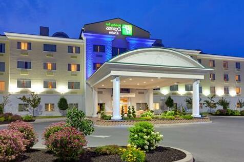 Holiday Inn Express Hotel & Suites Watertown - Thousand Islands - Photo2