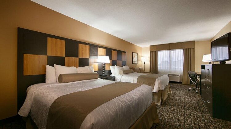 Best Western Plus - Wendover Inn - Photo5