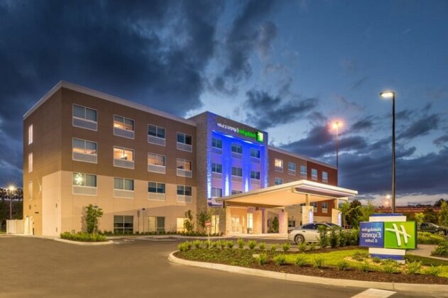 Holiday Inn Express & Suites - Tampa North - Wesley Chapel