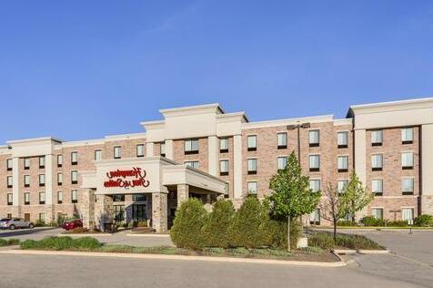 Hampton Inn & Suites West Bend - Photo3
