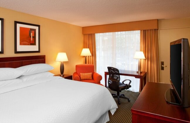 Four Points by Sheraton West Lafayette - Photo3