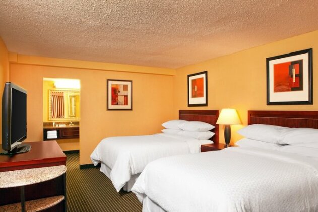 Four Points by Sheraton West Lafayette - Photo4