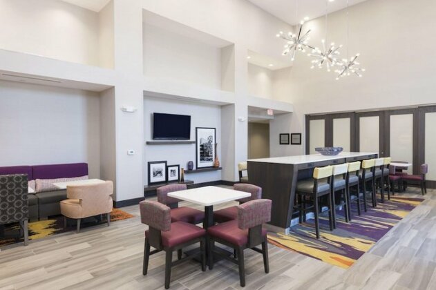 Hampton Inn & Suites West Lafayette In - Photo2