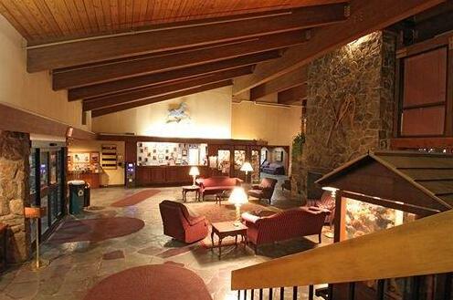 Fireside Inn & Suites West Lebanon - Photo2