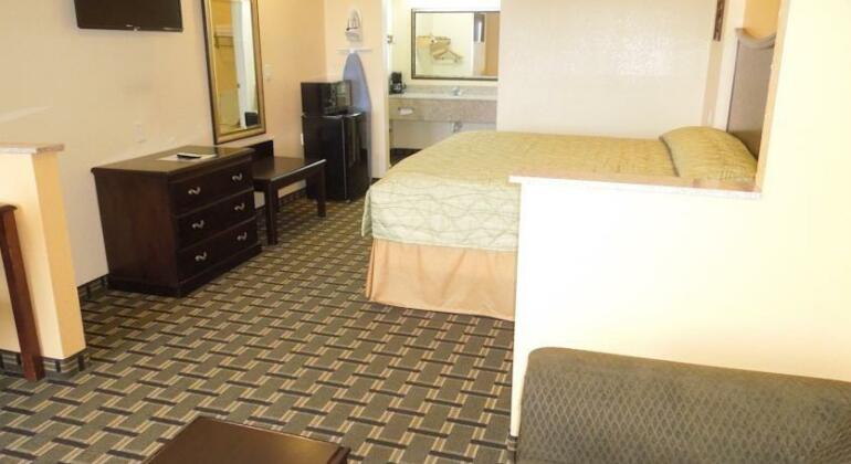 Homegate Inn & Suites West Memphis - Photo5