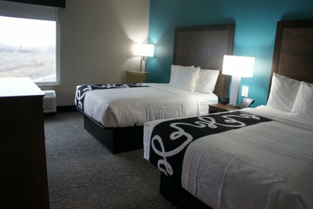 La Quinta Inn & Suites West Memphis - Photo2