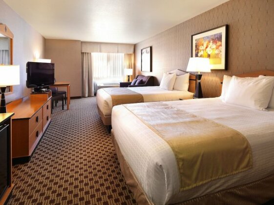 Crystal Inn Hotel & Suites - Salt Lake City/West Valley City - Photo4