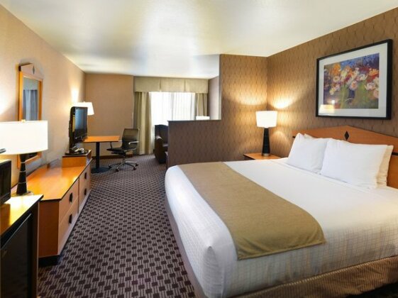 Crystal Inn Hotel & Suites - Salt Lake City/West Valley City - Photo5