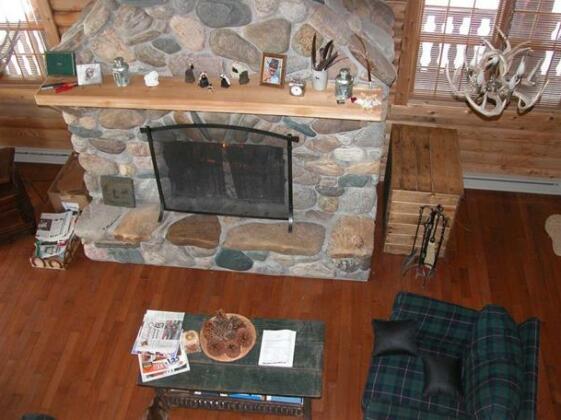 Montana Spirit Guest Lodge - Photo2