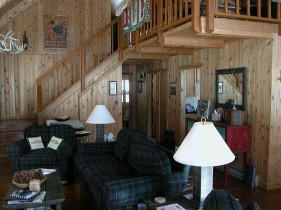 Montana Spirit Guest Lodge - Photo5