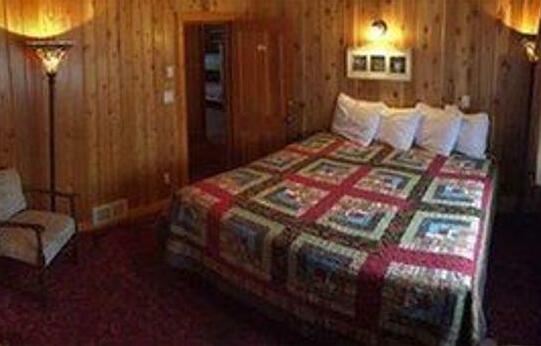 The Historic Madison Hotel Motel - Photo5