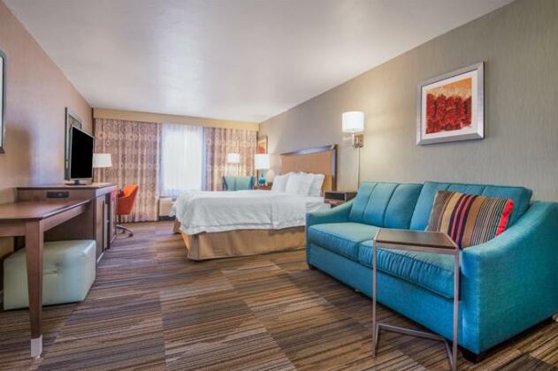 Hampton Inn & Suites Los Alamos - Photo4