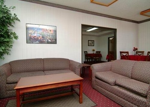 Executive Inn and Suites Wichita Falls - Photo4