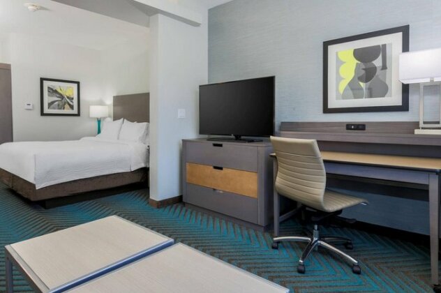 Fairfield Inn & Suites by Marriott Wichita Falls Northwest - Photo4