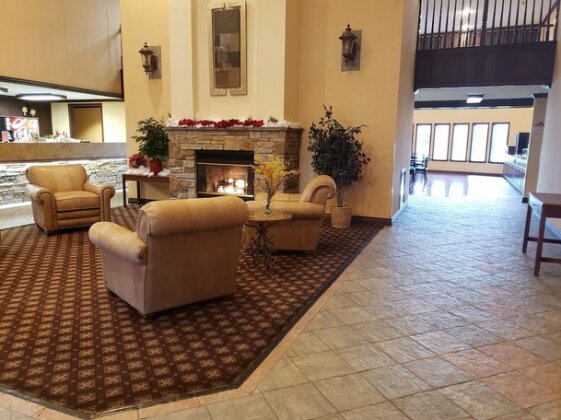 The Marigold Grand Hotel and Suites Wichita West - Photo3